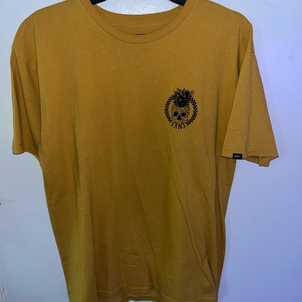 3/$30 Vans Men’s Pineapple Skull Tee